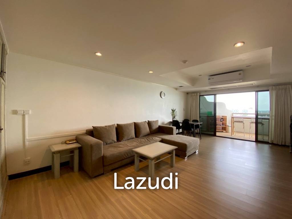Spacious Studio Room with Scenic Views at Beachfront Cha Am Grand Condotel
