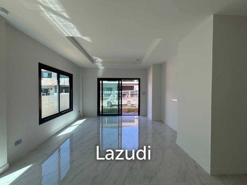 4 Beds 3 Baths 190 SQ.M. Supalai ParkVille Pattaya