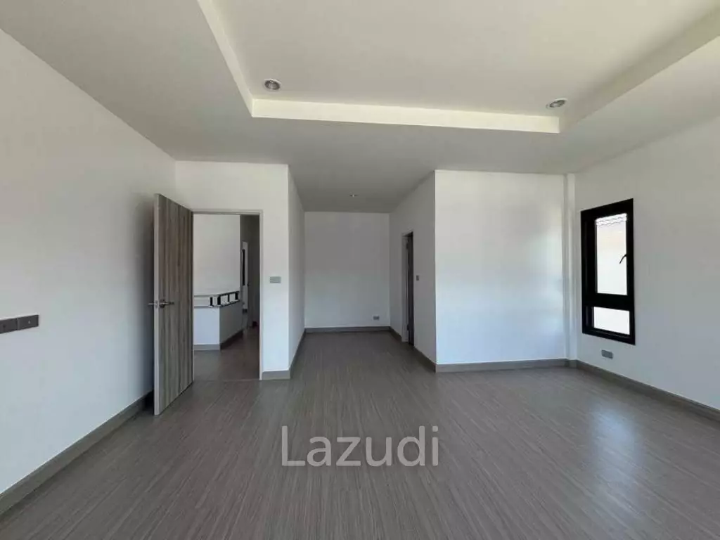 4 Beds 3 Baths 190 SQ.M. Supalai ParkVille Pattaya
