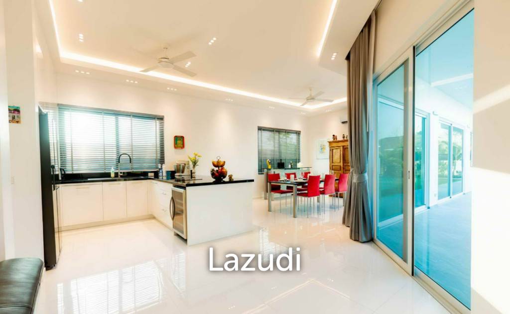 Luxurious Villa with Pool at Palm Avenue 5 Hua Hin