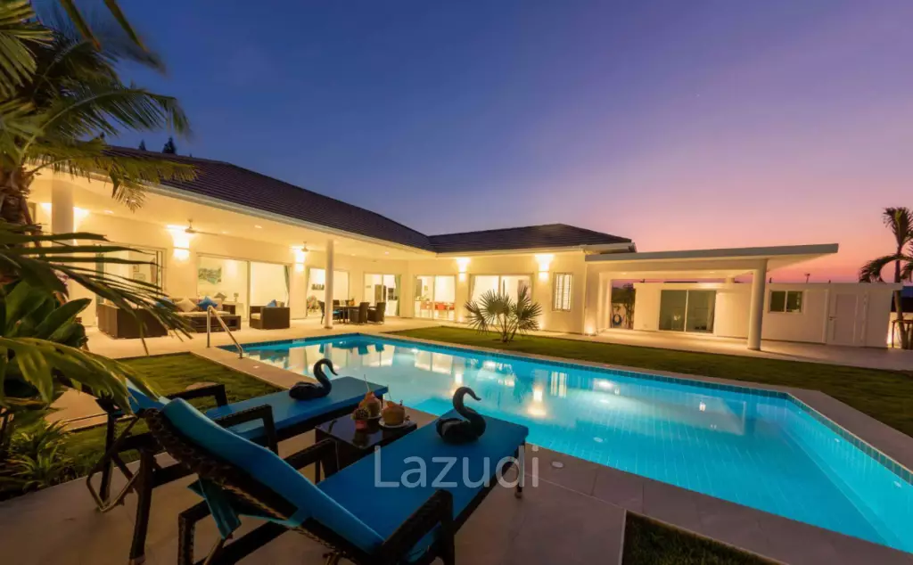 Luxurious Villa with Pool at Palm Avenue 5 Hua Hin