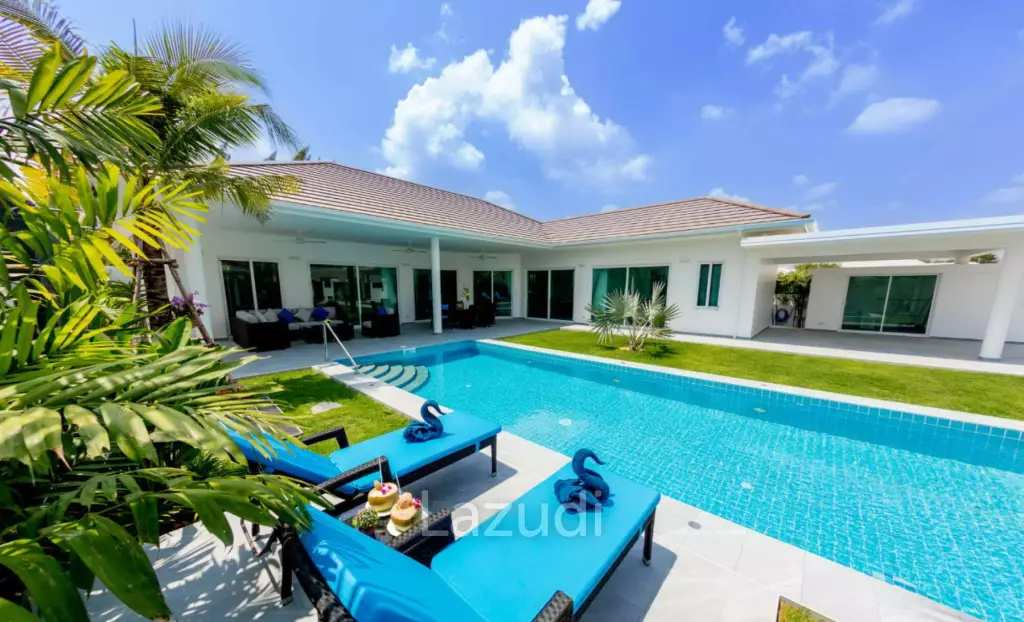 Luxurious Villa with Pool at Palm Avenue 5 Hua Hin