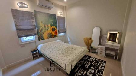 Cha-am:  Brand New 4 bedroom Detached House