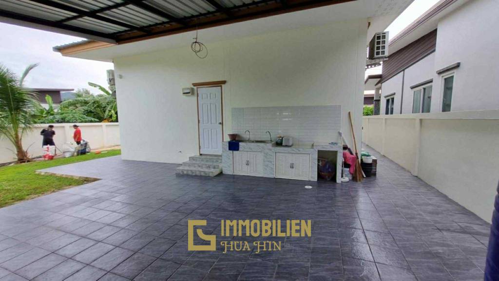 Modernisiert / großer Garten 400 qm / 4 Schlafzimmer