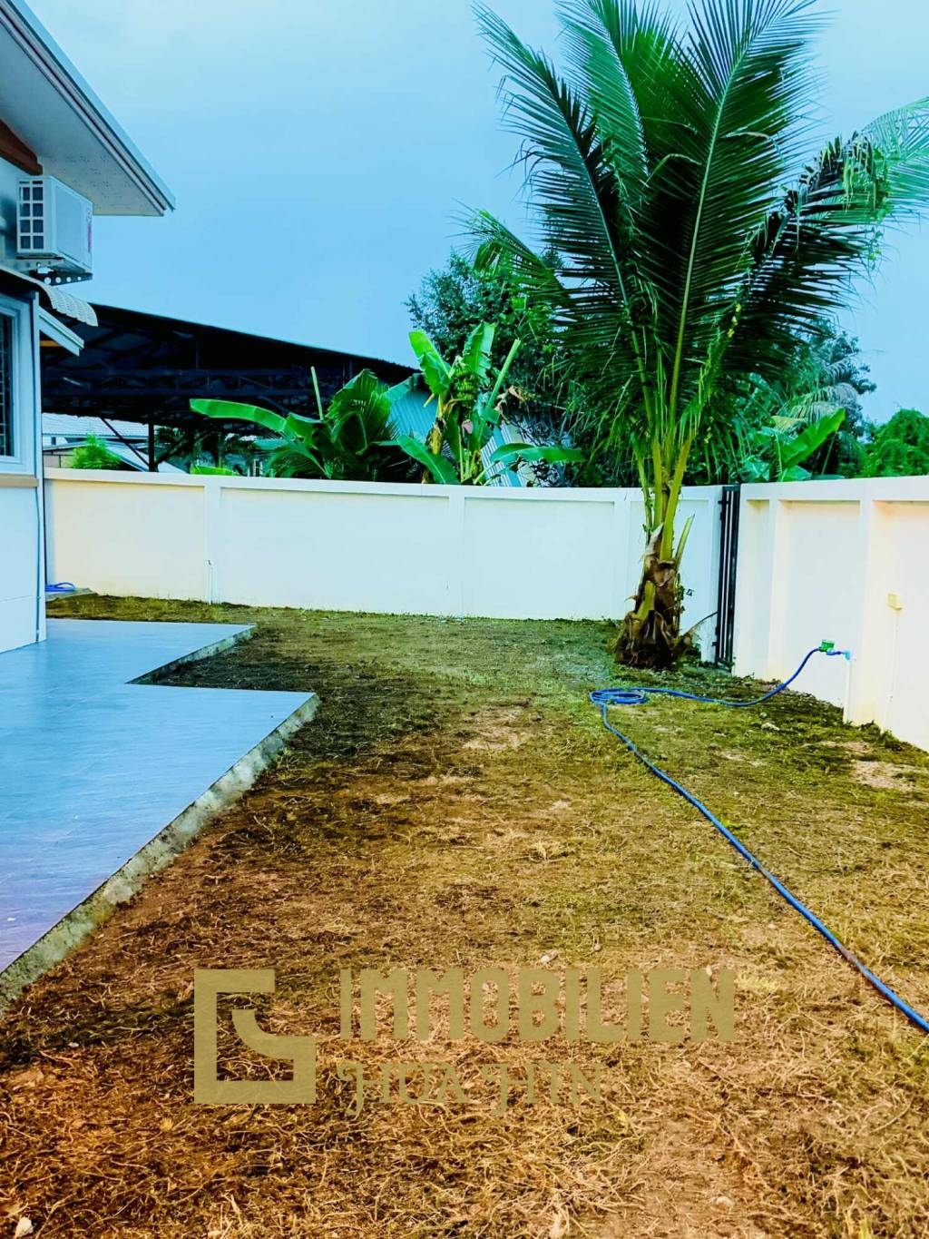 Modernisiert / großer Garten 400 qm / 4 Schlafzimmer