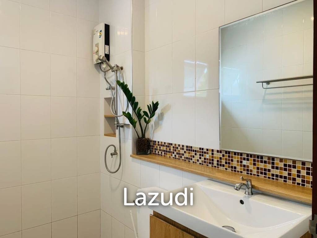 3 Beds 2 Baths 180 SQ.M Uraiwan Park View
