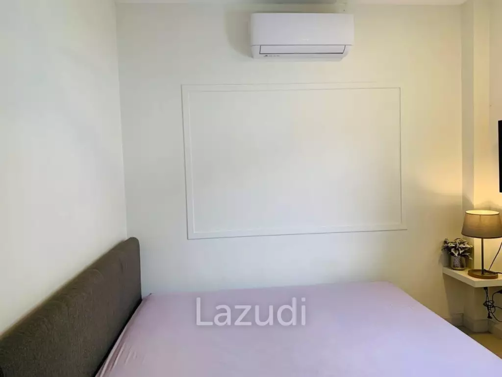 3 Beds 2 Baths 180 SQ.M Uraiwan Park View