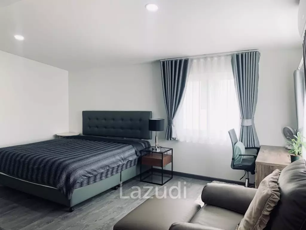 3 Beds 2 Baths 180 SQ.M Uraiwan Park View