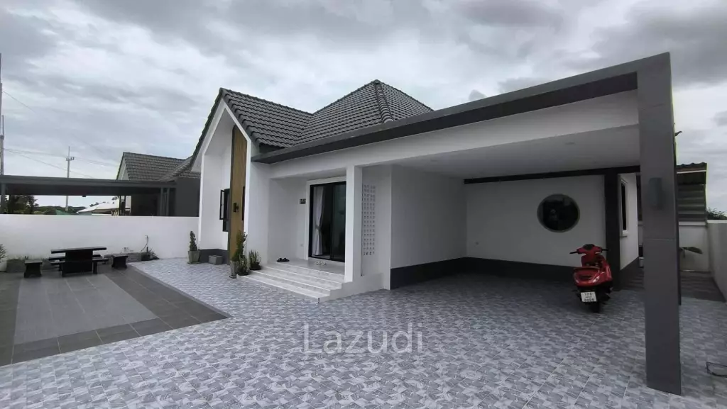 Cha-Am : NEW Detached House 3 Bedroom with Parking