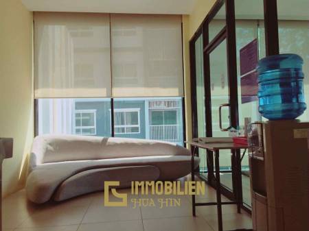 Фитнес-зал / бассейн / зона отдыха / круглосуточная охрана