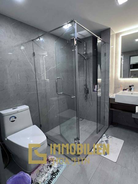 im 6. Stock / voll möbliert / einzugsbereit