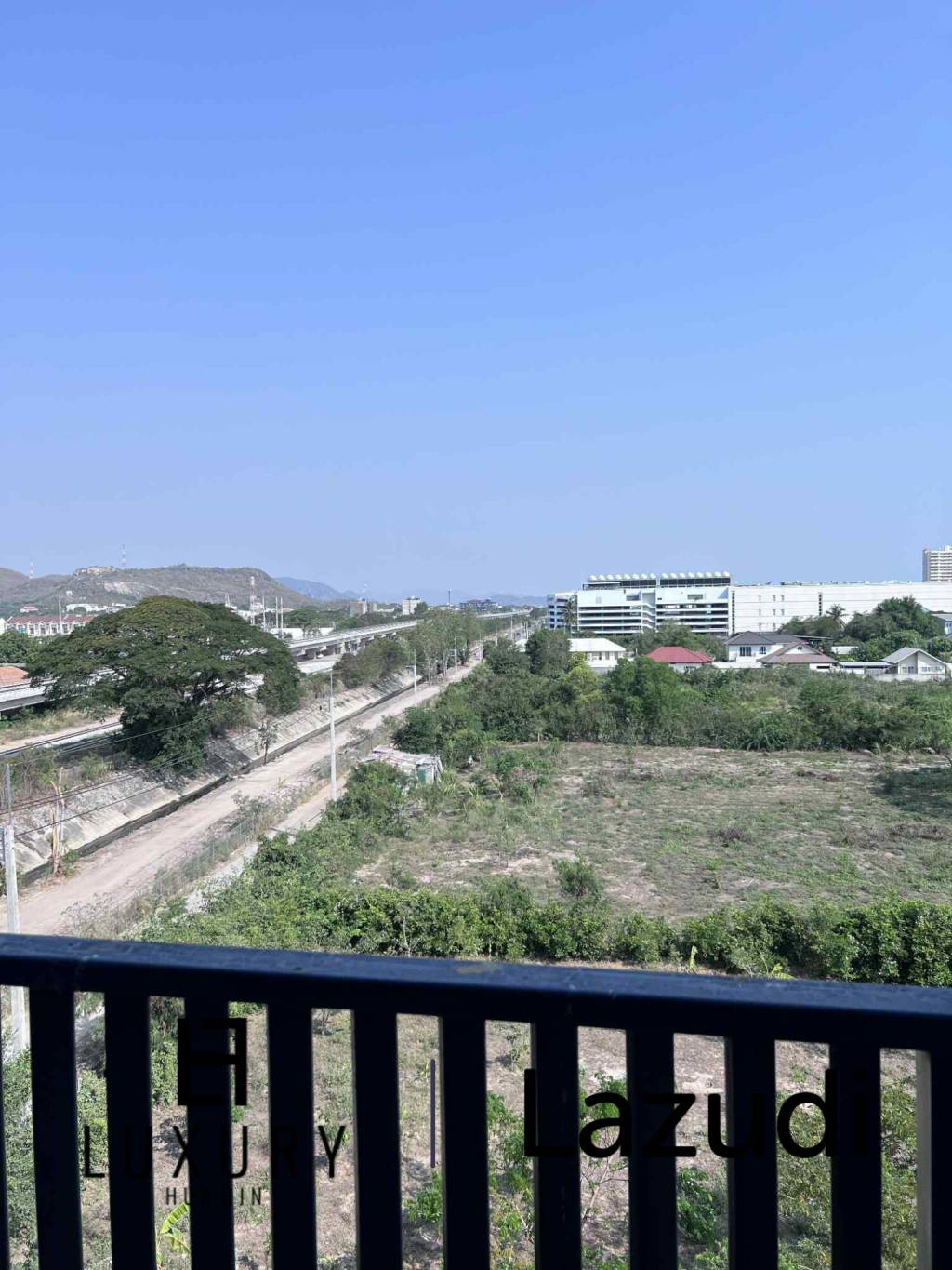 DusitD2 Residences: 1-Bedroom Condominium for Sale