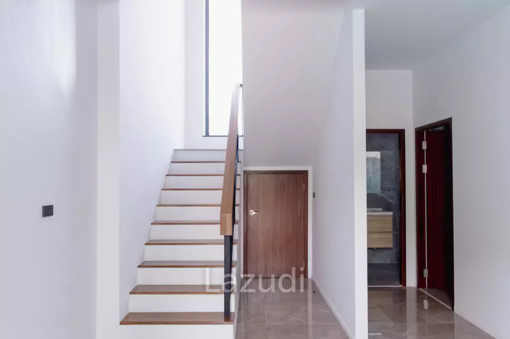 Modern Detached Villa with Pool in Hua Hin