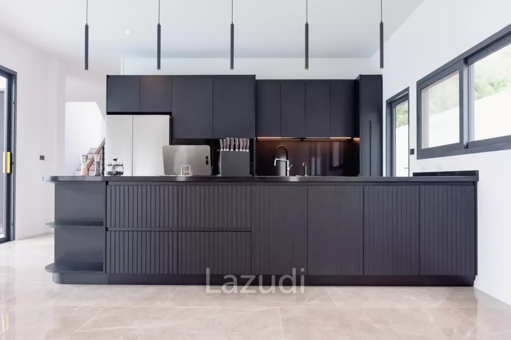 Modern Detached Villa with Pool in Hua Hin