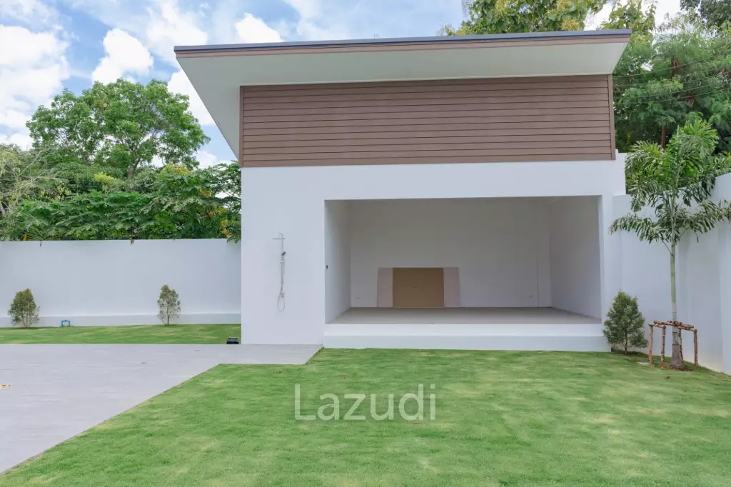 Modern Detached Villa with Pool in Hua Hin
