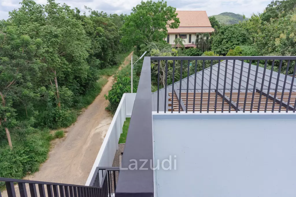 Modern Detached Villa with Pool in Hua Hin