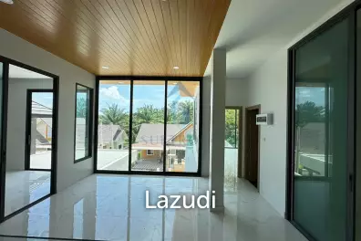 Modern Two-Story Villa in Krabi Noi Mueang Krabi