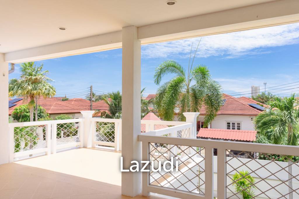 Дом 1,600 кв.м. 5 Кровать 