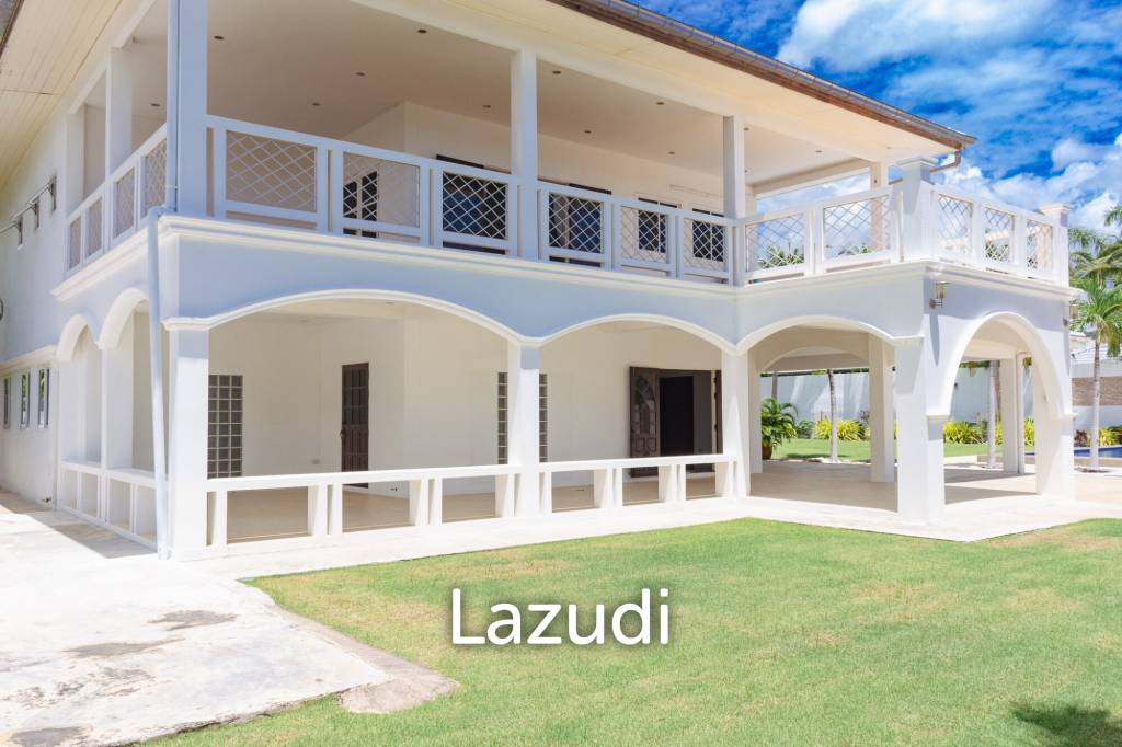 Дом 1,600 кв.м. 5 Кровать 