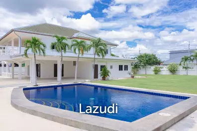 Stunning 2 Storey 5 Bed with 1 Rai land in City Center