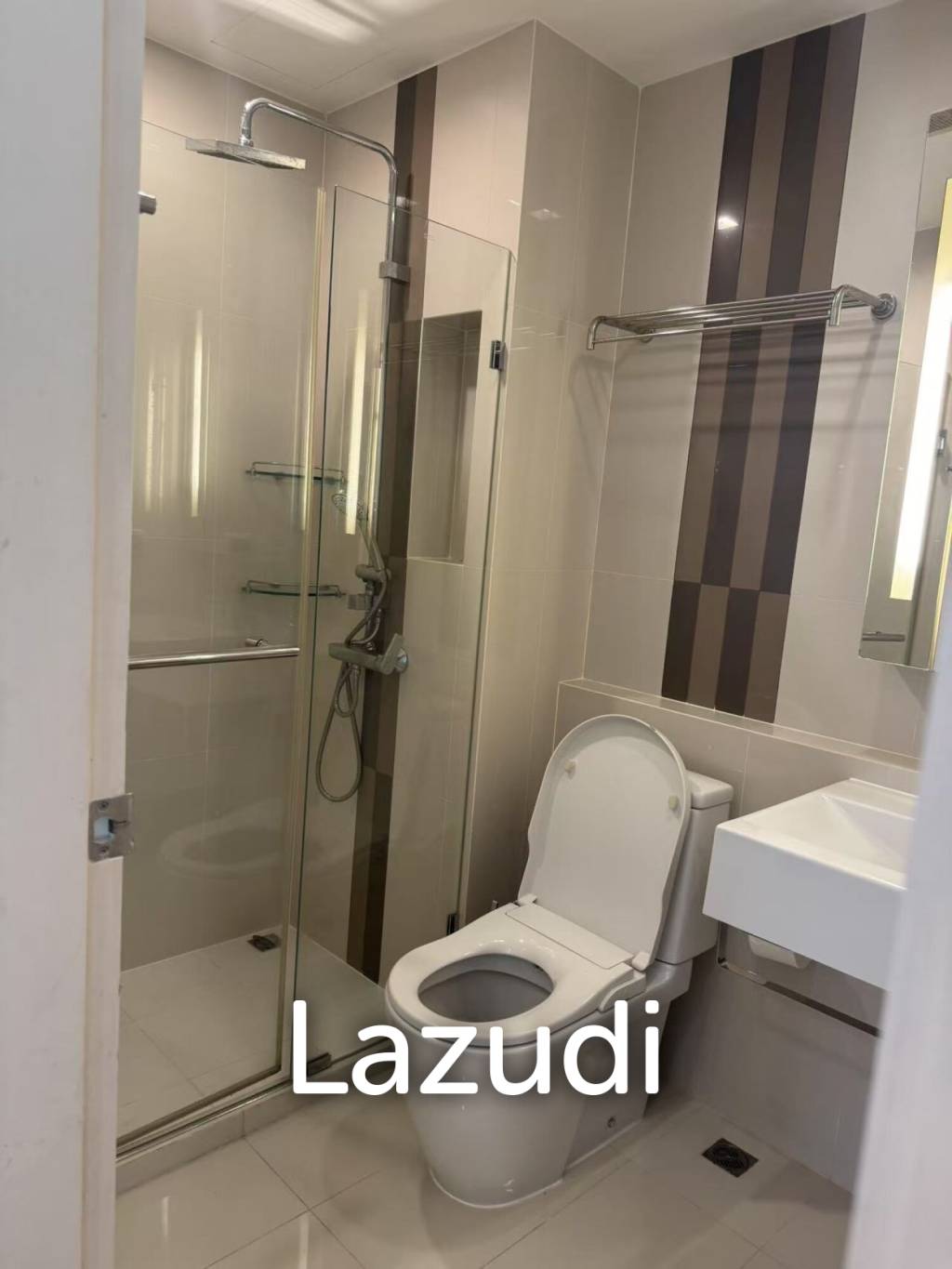 2 Bed 1 Bath 44 SQ.M Q house Condo Sukhumvit 79