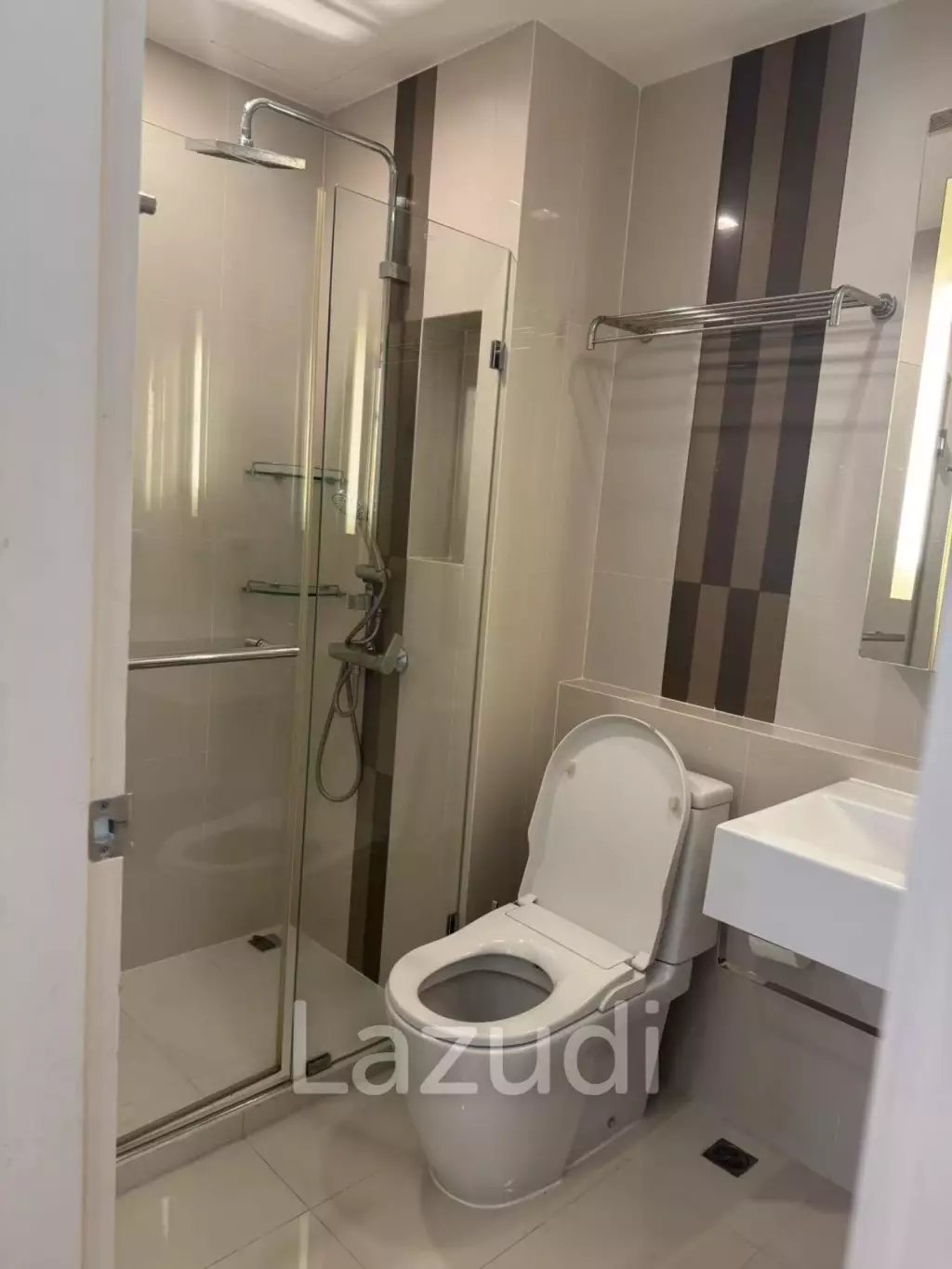 2 Bed 1 Bath 44 SQ.M Q house Condo Sukhumvit 79