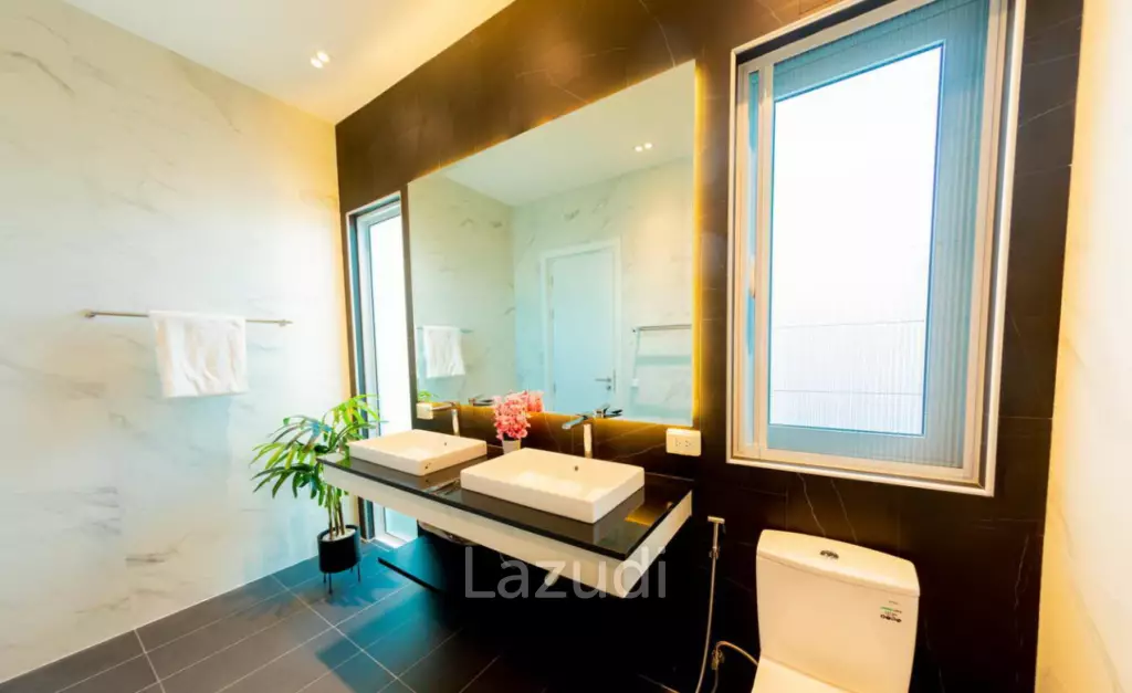Modern Villa in Palm Avenue 5 Hua Hin