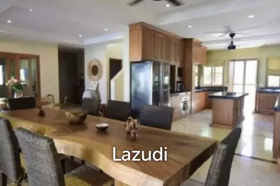 Great Design 4 Bed Pool Villa 50 meters from the Beach.