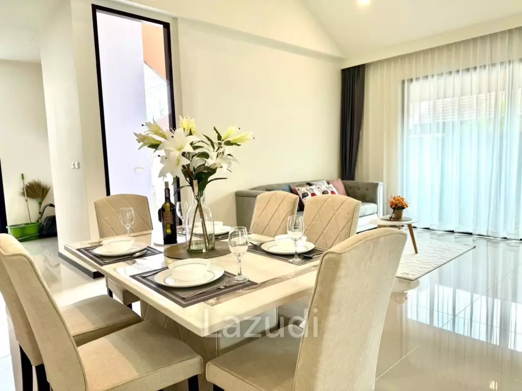 3 Beds 2 Baths 157 SQ.M. The Maple Pattaya