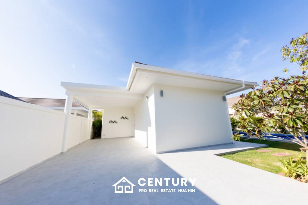 743 ตร.ม 3 เตียง 2 อาบน้ำ วิลล่า For ขาย