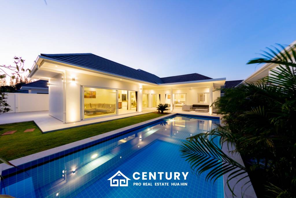 743 ตร.ม 3 เตียง 2 อาบน้ำ วิลล่า For ขาย