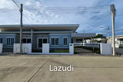 LA VALLEE VILLAGE TOWN : 3 Bed villa for sale