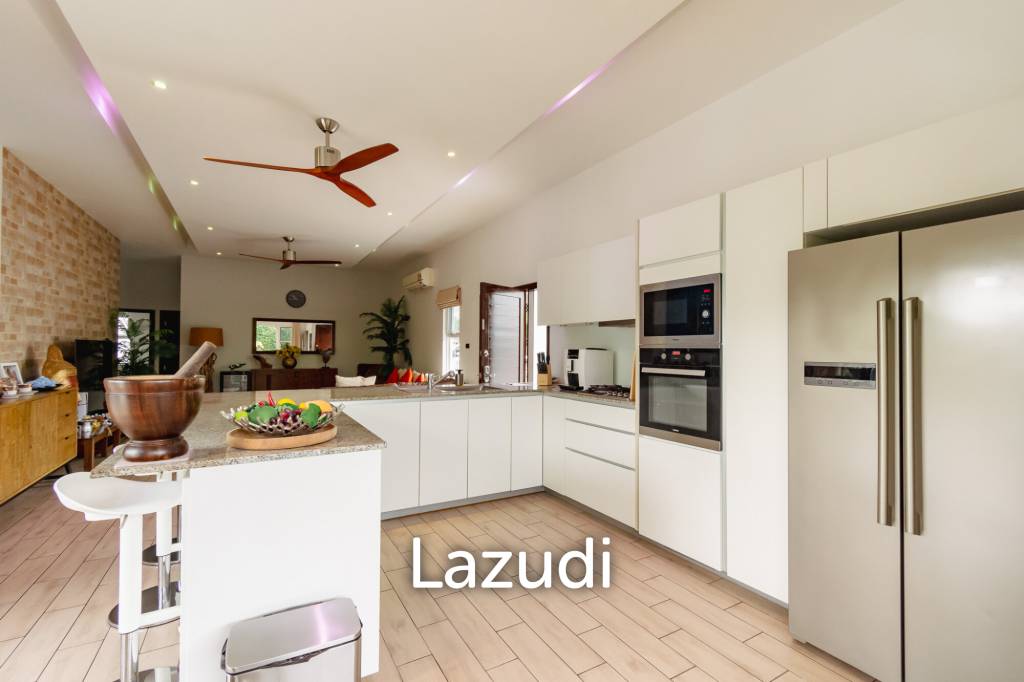 MALI RESIDENCE : Quality 4 bed pool villa