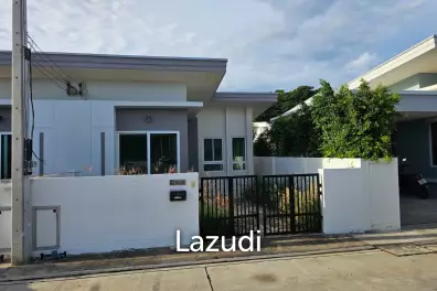 LA VALLEE VILLAGE TOWN : 2 Bed villa for sale