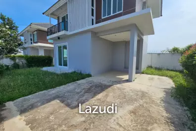 LA VALLEE LE VANA : 2 Storey 3 Bed Villa for Sale