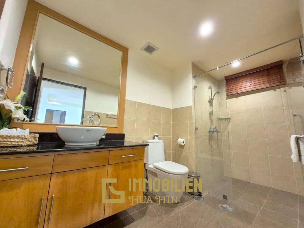 Meer-und Bergblick / 174 qm Wohnfläche / 5.Stock