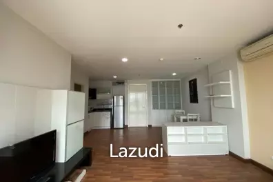 1 Bed 59 SQ.M. Centric Scene Phaholyothin 9