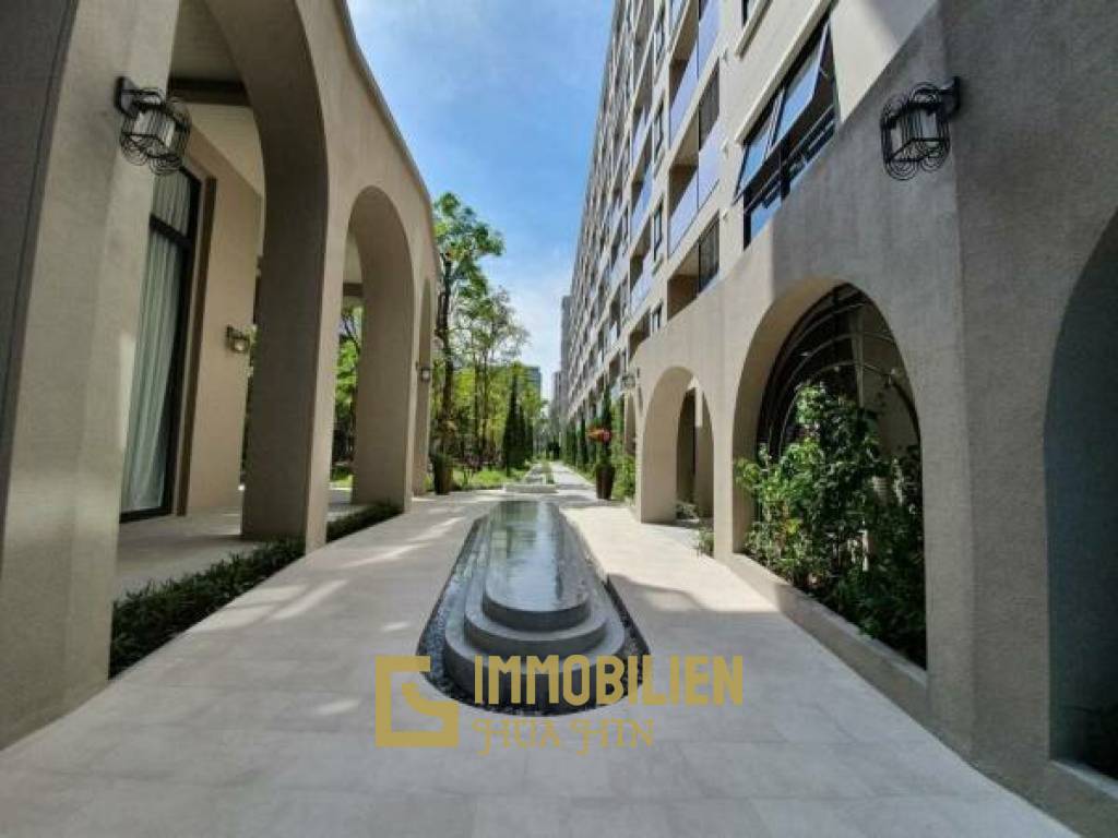 Eckwohnung im 8. Stock / hohe Privatsphäre / separates Schlafzimmer