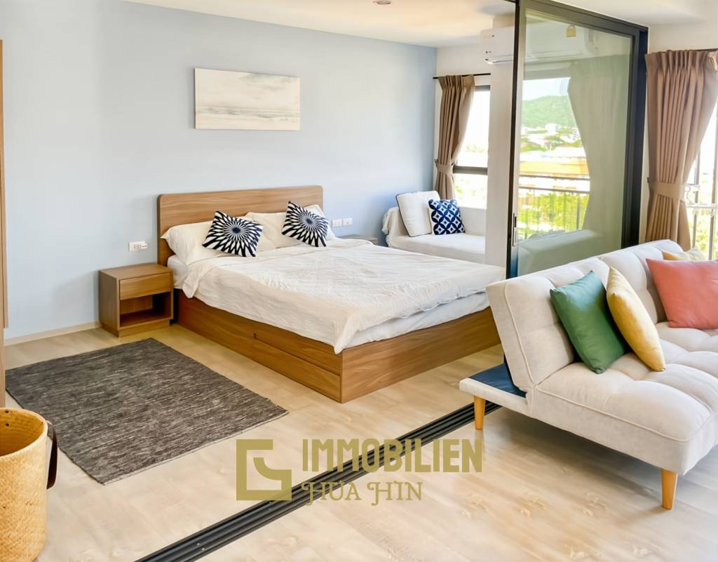 Eckwohnung im 8. Stock / hohe Privatsphäre / separates Schlafzimmer