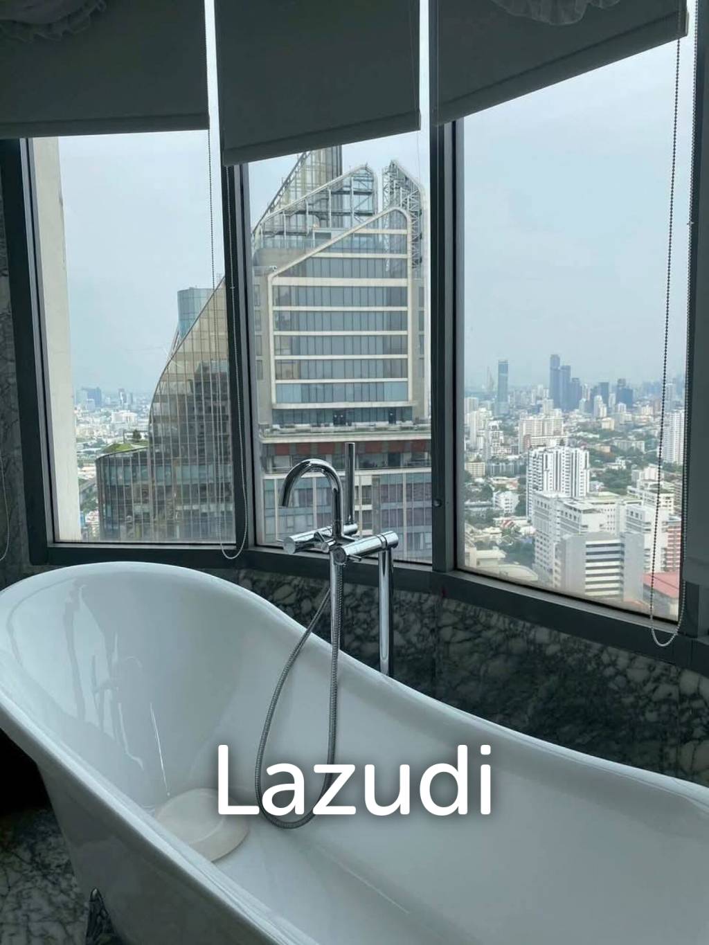 5 Bedroom 6 Bathroom 274.4 Sq.m Q Asoke