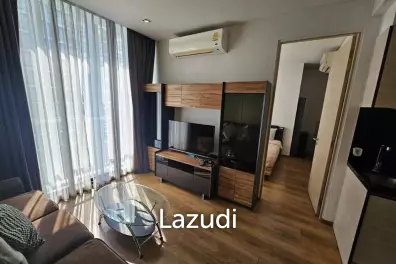 2 Bedroom Condo in Park Origin Phromphong Bangkok