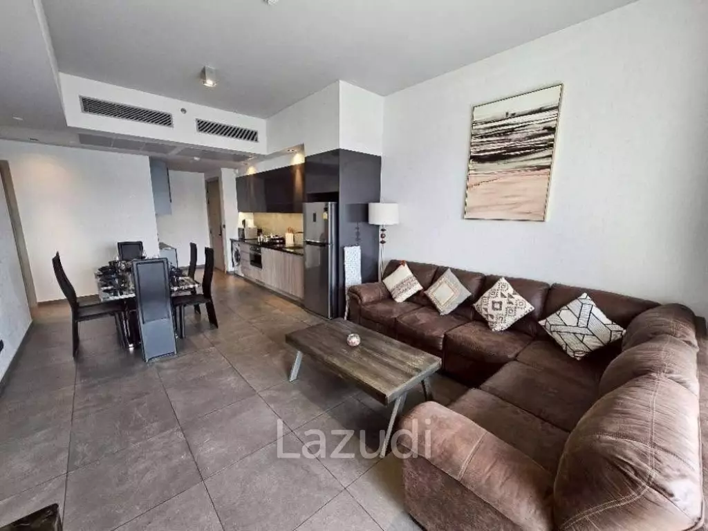 Spacious 2-Bedroom Condo at The Lofts Asoke Bangkok