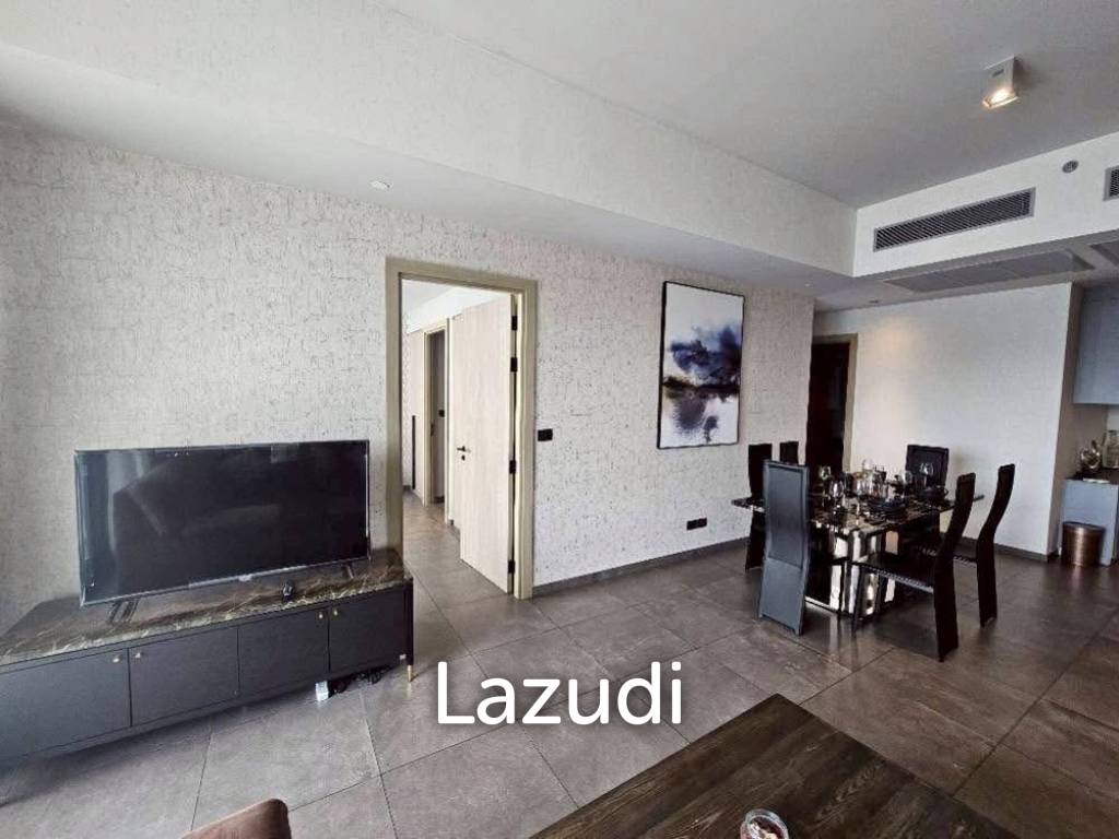 Spacious 2-Bedroom Condo at The Lofts Asoke Bangkok