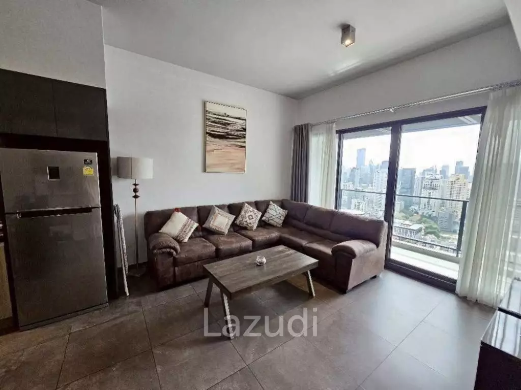 Spacious 2-Bedroom Condo at The Lofts Asoke Bangkok