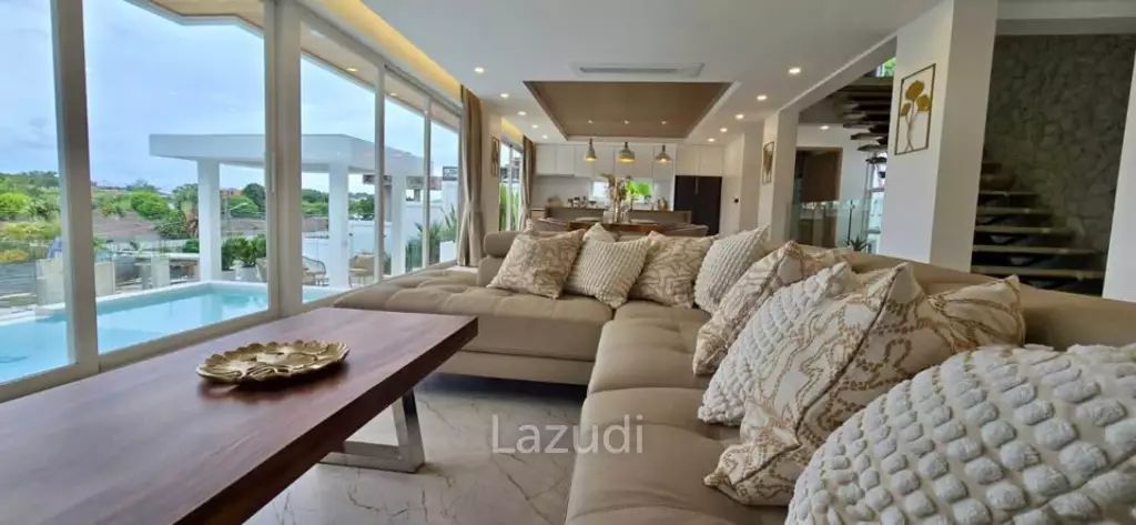 Brand New Luxury Pool Villa For Sale In Rawai