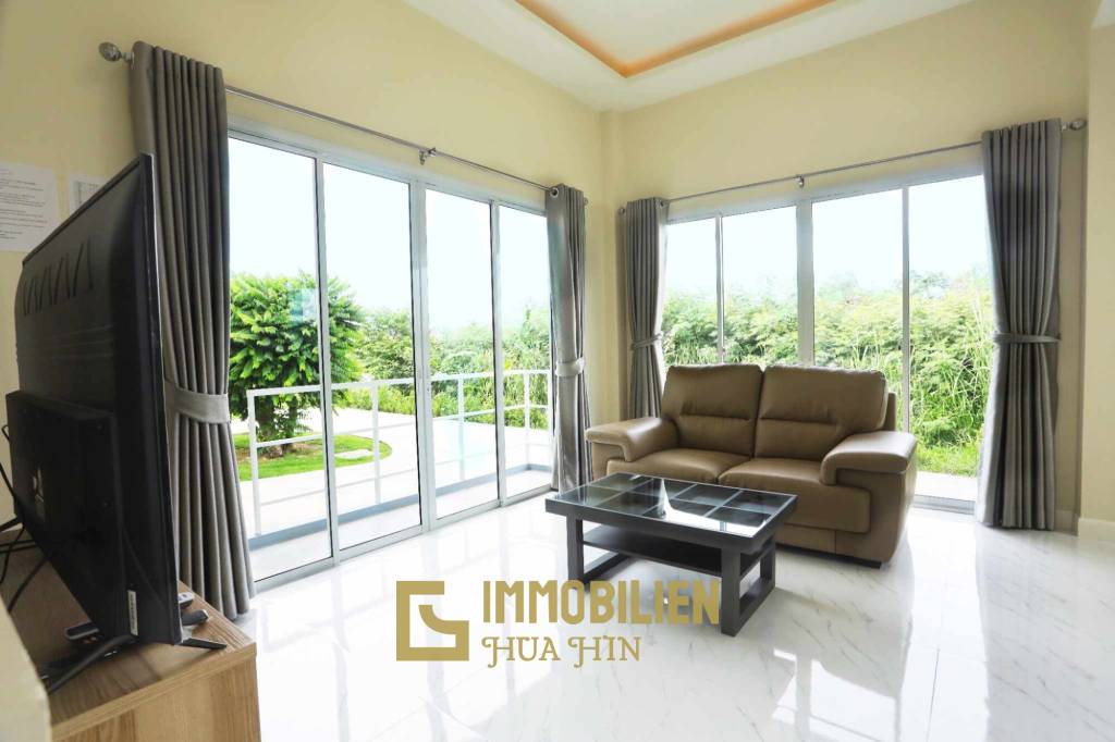 Modernes einstöckiges Einfamilienhaus in Hua Hin