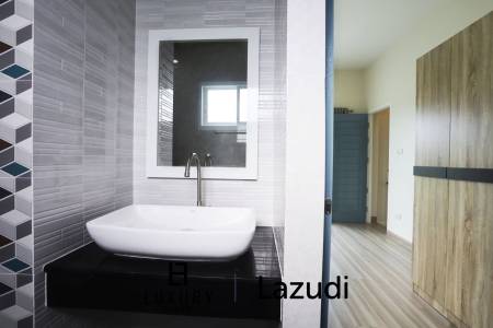 Modern Two-Story Detached House in Hua Hin