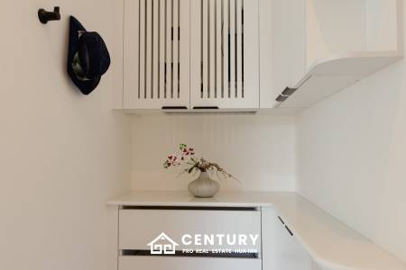 241 sqm pool villa in Hua Hin Thap Tai Eeden Luxe