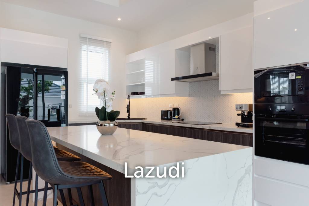 250 sqm pool villa in Hua Hin Thap Tai Eeden Luxe
