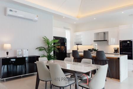 241 sqm pool villa in Hua Hin Thap Tai Eeden Luxe